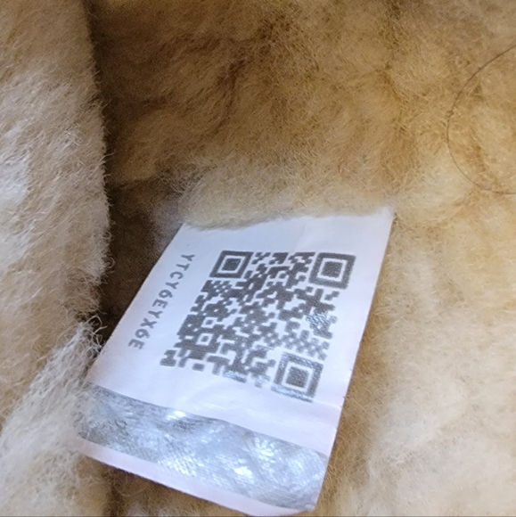 UGG Selene Brown Lined Short Ankle Boots Bow tie Rope Size 2 - Picture 8 of 8